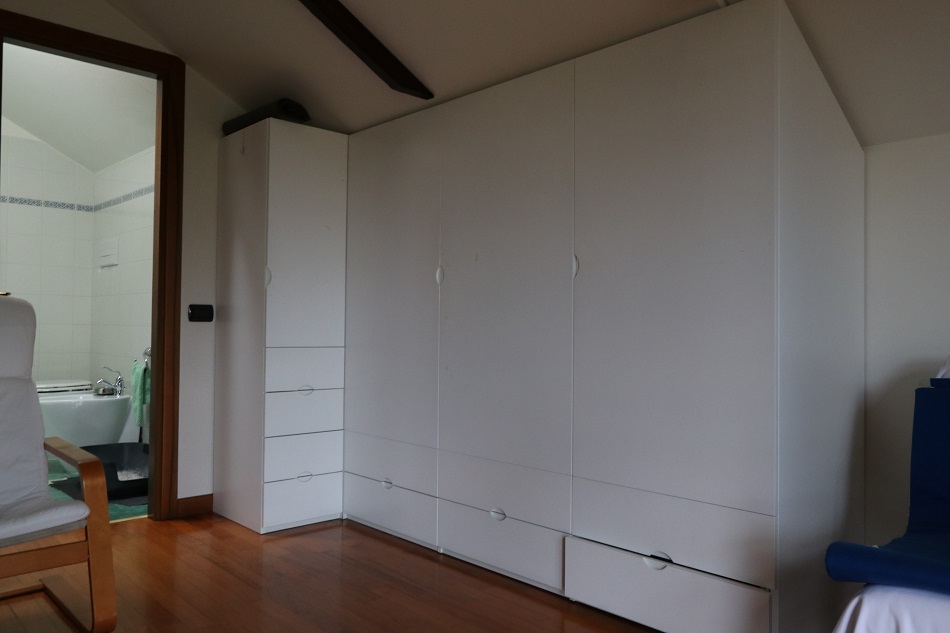 cabina armadio laccata