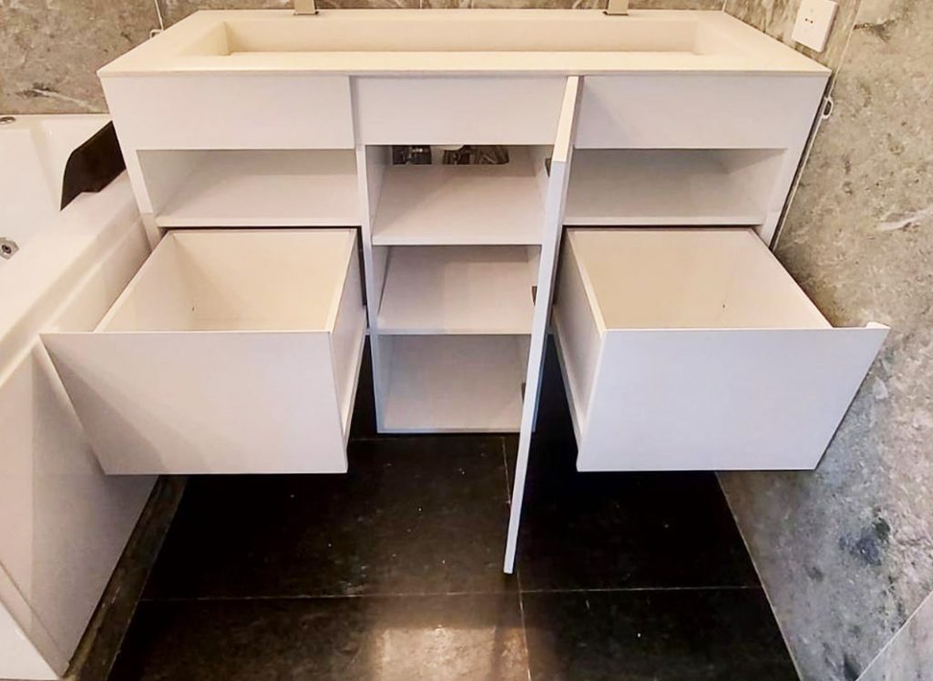 mobile_bagno_opaco