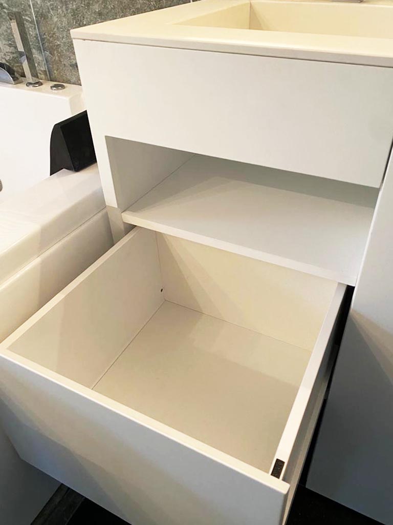 mobile_bagno_opaco