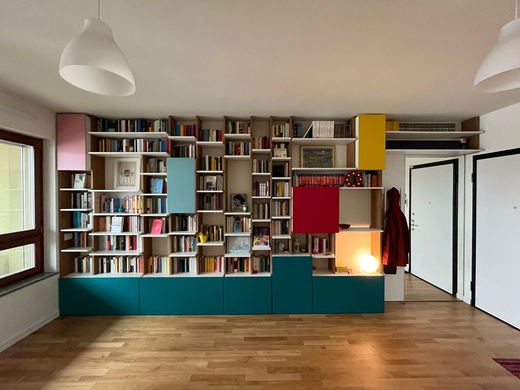 libreria laminato effetto rovere