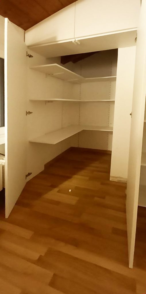 cabina armadio spiovente