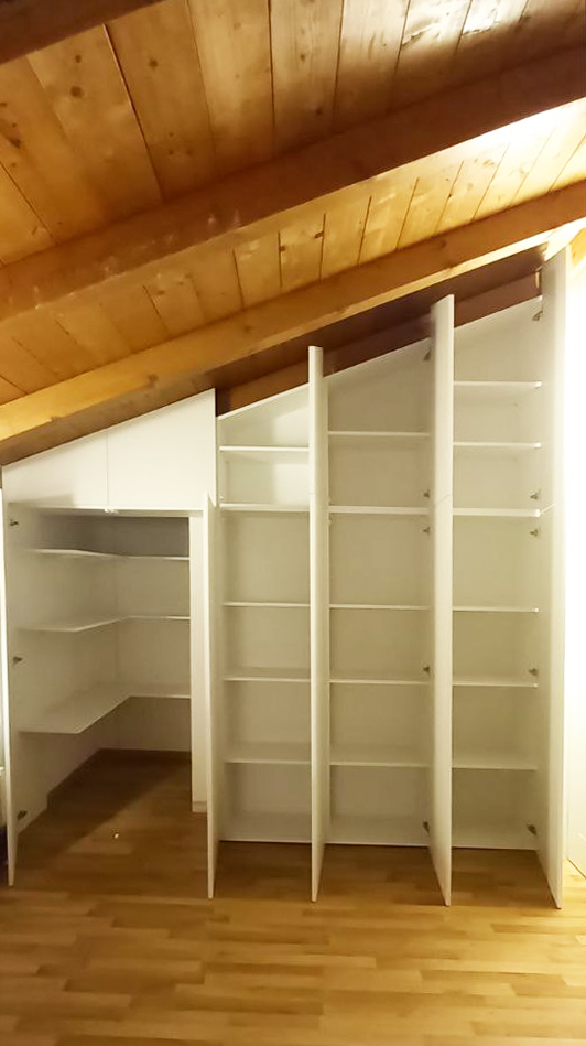 cabina armadio spiovente